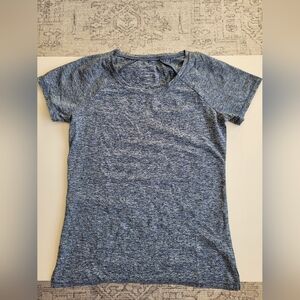 Oiselle Blue Gray Lux Tee - Size 8
